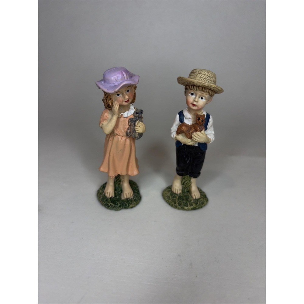 Prairie Boy and Girl Garden Statues 4in Resin. Excellent Used Condition